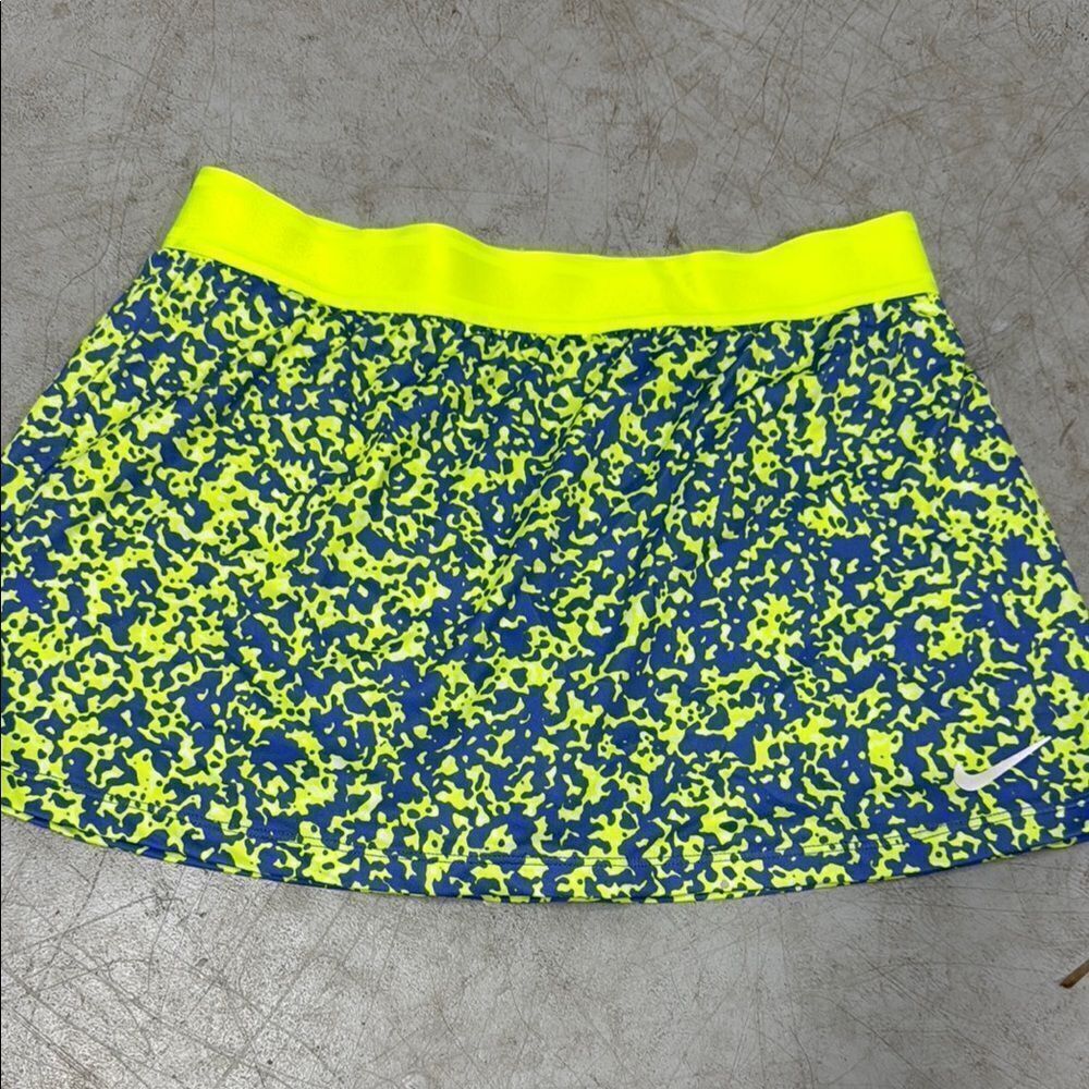 Women's Neon Yellow and Blue Skirt - Nike Athletic Skirt - Size Medium BRAND NEW